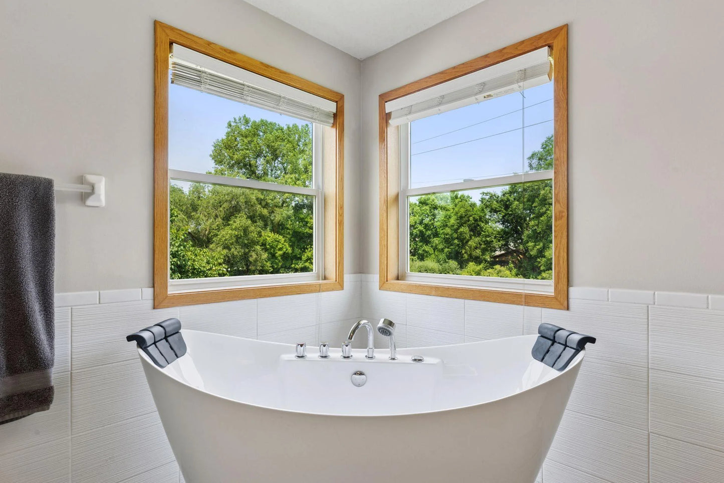 10309 Major Drive, Brooklyn Park, MN 55443