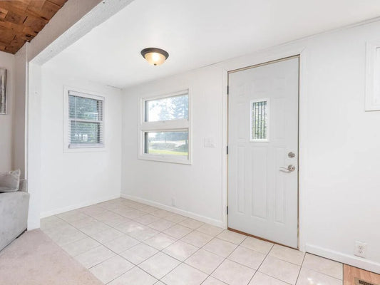5102 Memorial Trail, Prior Lake, MN 55372