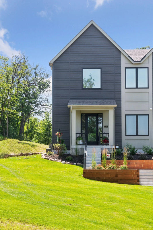 4725 Linden Cove Lane, Savage, MN 55378