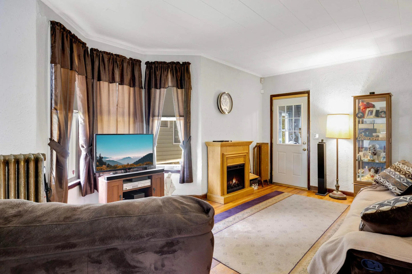 1102 Pacific Street, Saint Paul, MN 55106