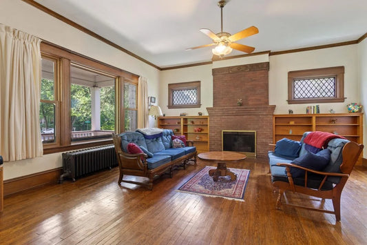 2512 Humboldt Avenue, Minneapolis, MN 55405