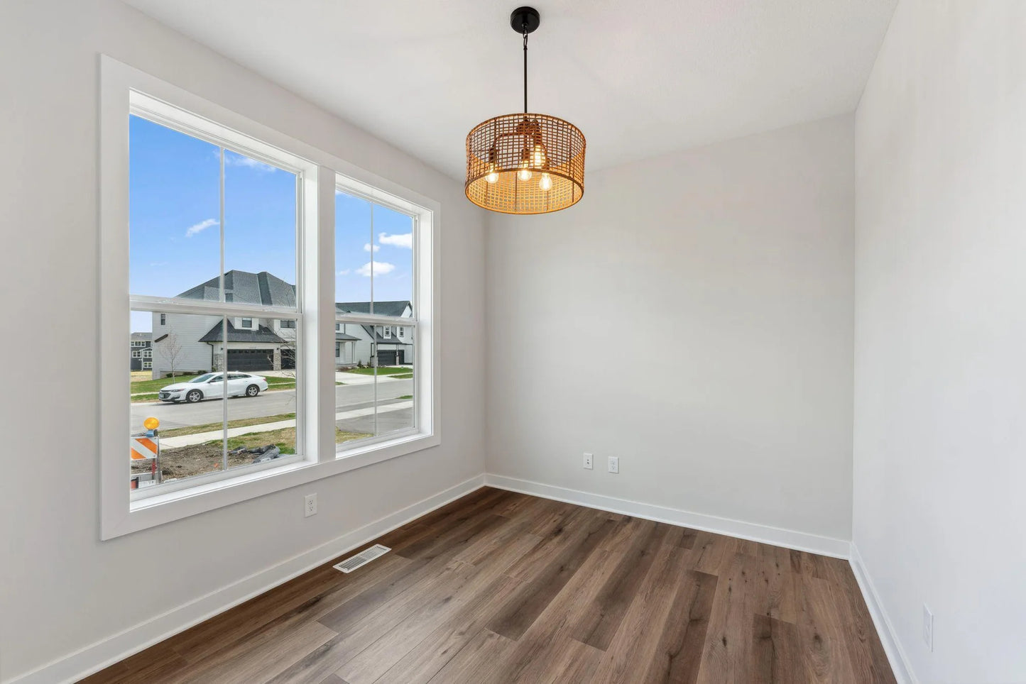 10261 Shadyview Lane, Maple Grove, MN 55311