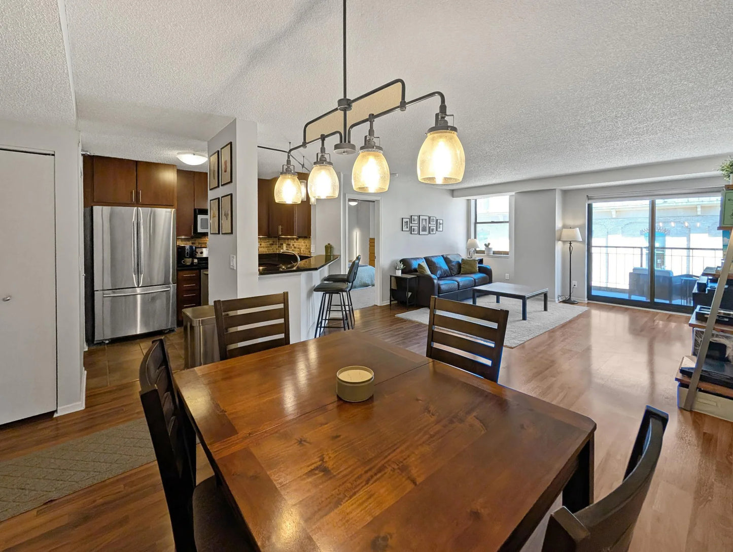 401 1st Street, Minneapolis, MN 55401