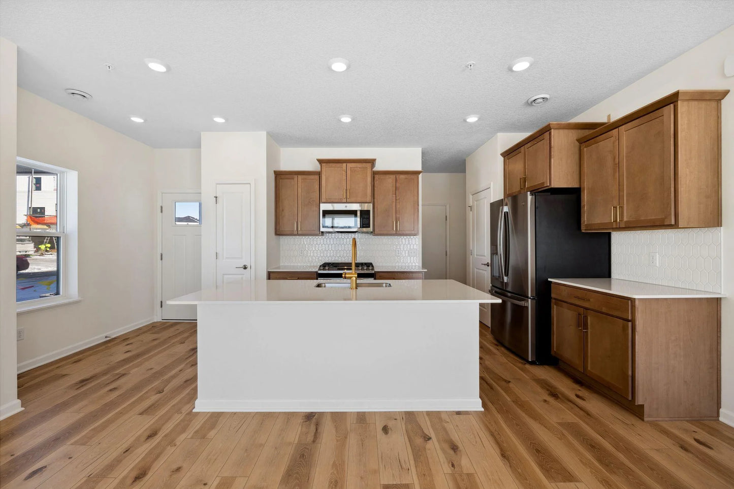 10322 Birchwood Circle, Victoria, MN 55318