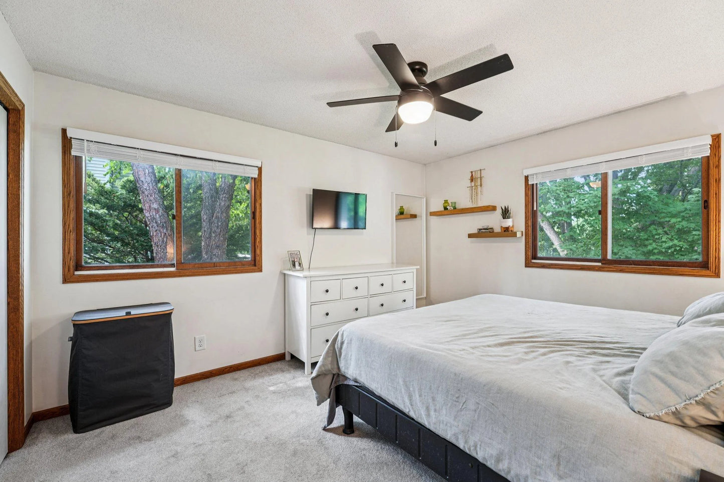 5175 Hemlock Lane, Plymouth, MN 55442