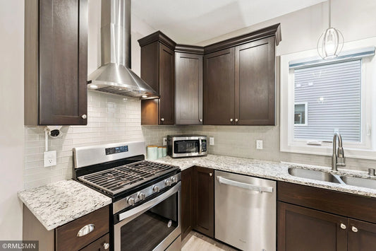 606 Liberty Way, Vadnais Heights, MN 55127