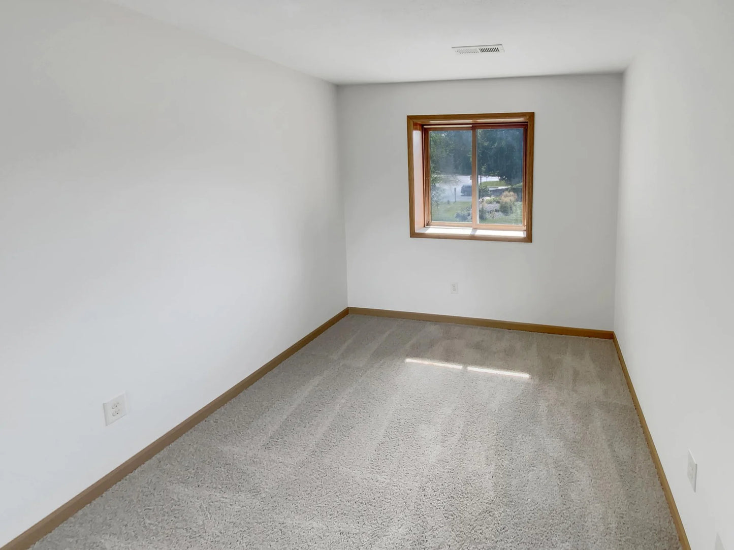 4430 Mccoll Drive, Savage, MN 55378
