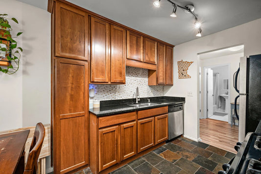 3446 Pleasant Avenue, Minneapolis, MN 55408