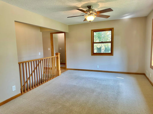 6190 Dell Lane, Woodbury, MN 55125