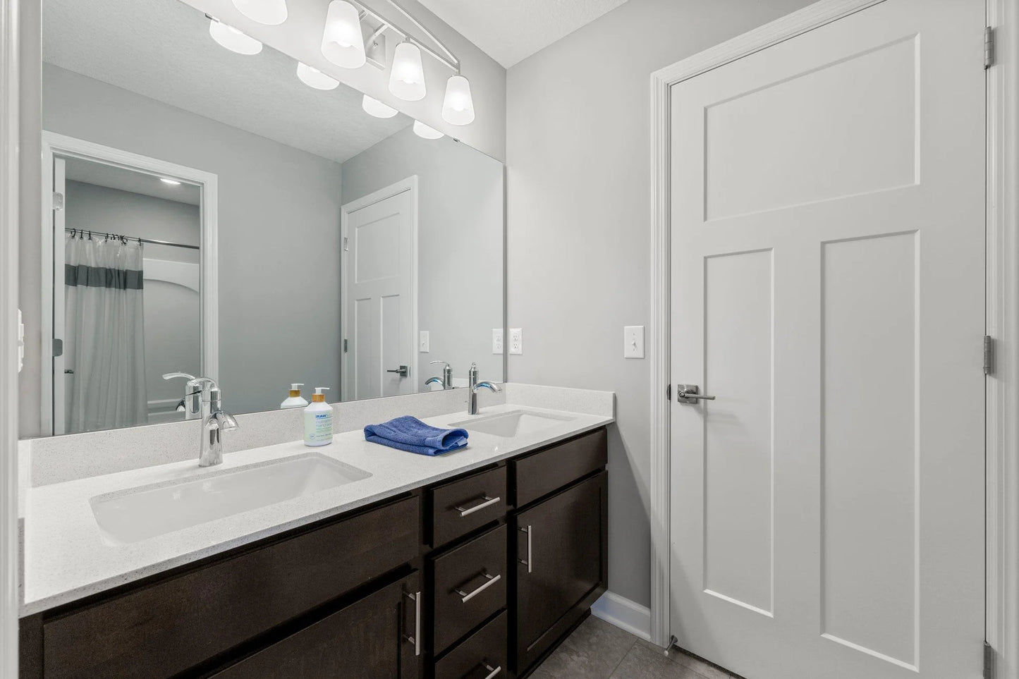 4617 Cobalt Lane, Woodbury, MN 55129