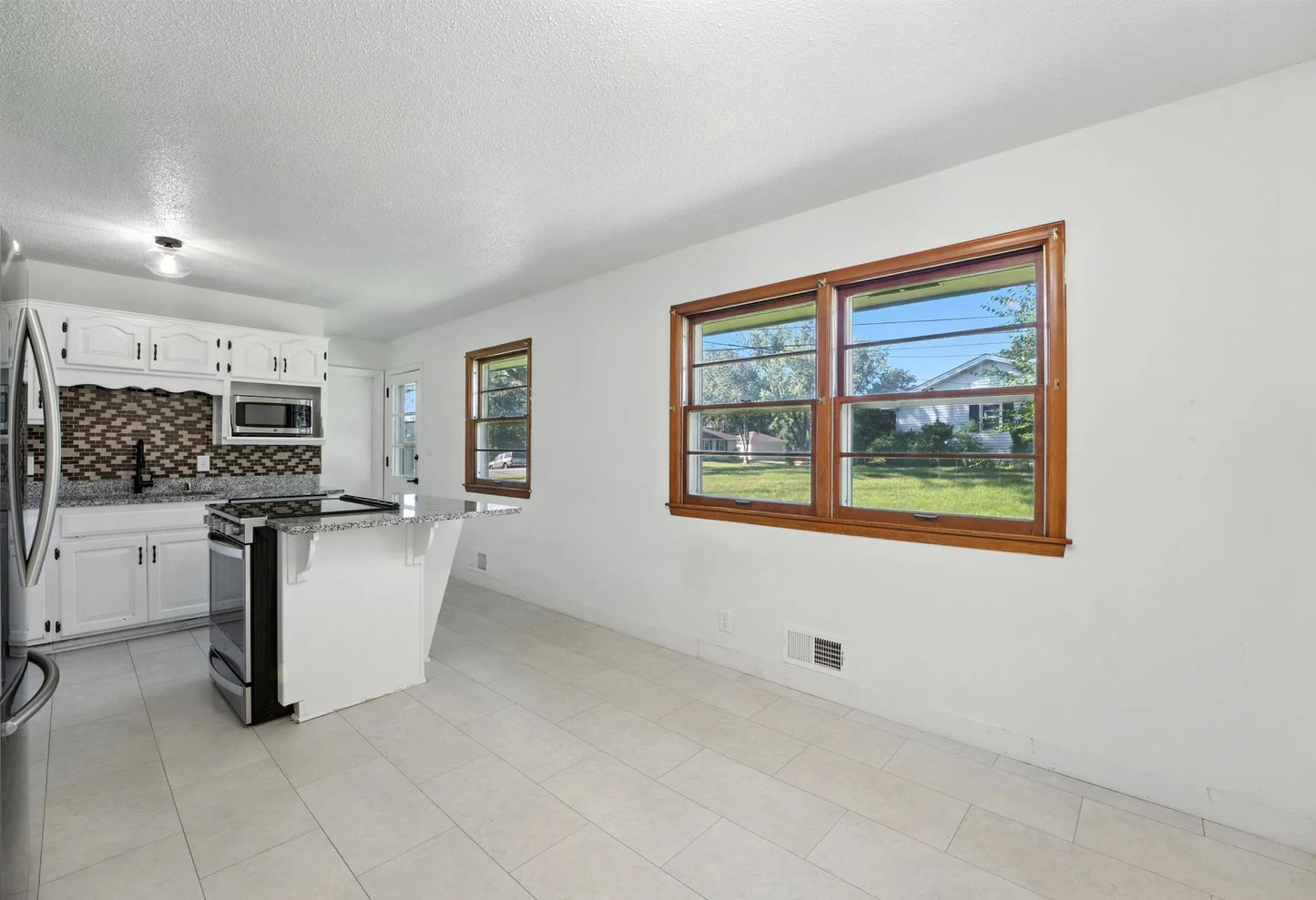 4533 85th Street, Bloomington, MN 55437