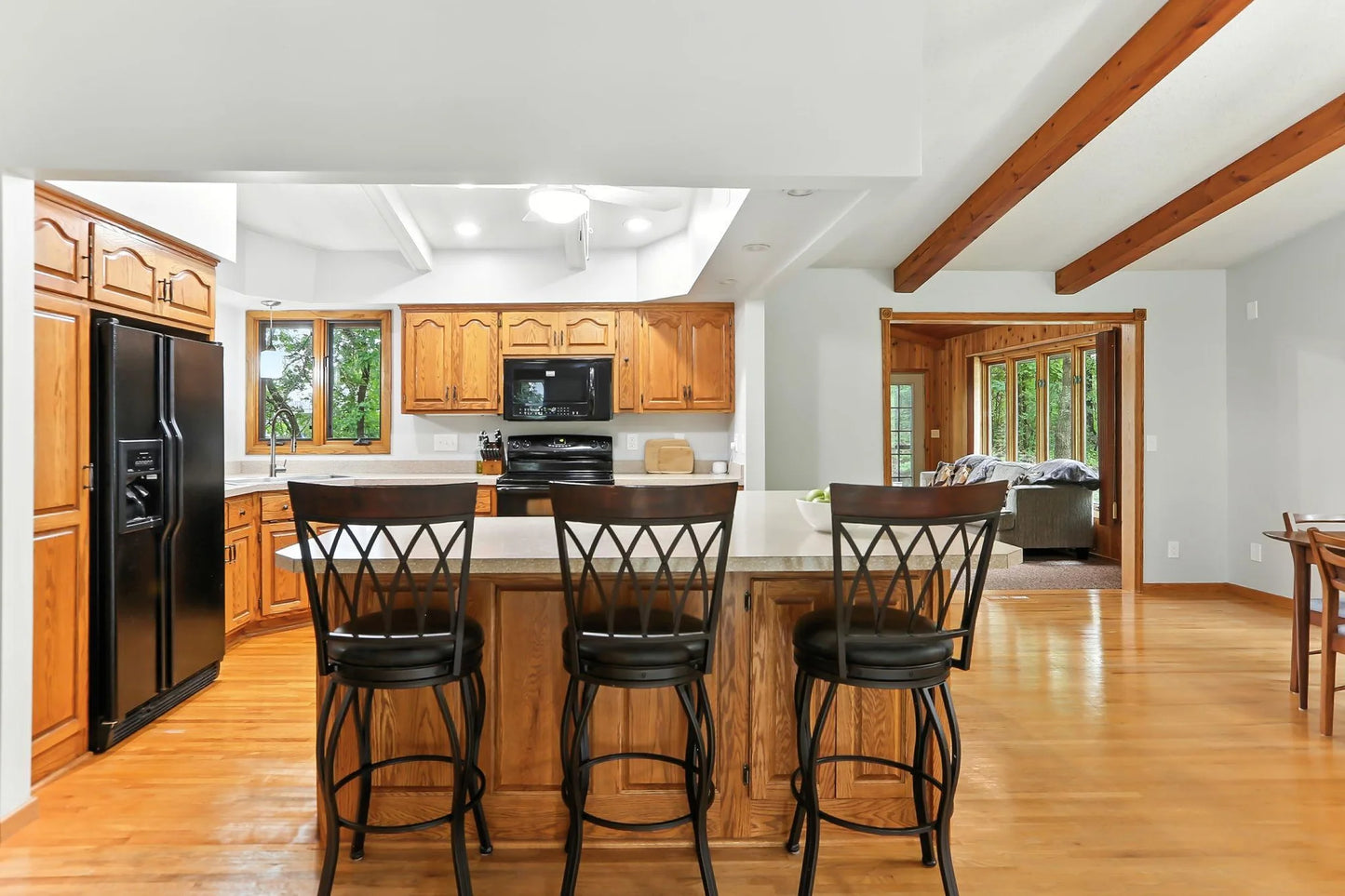 504 135th Street, Burnsville, MN 55337