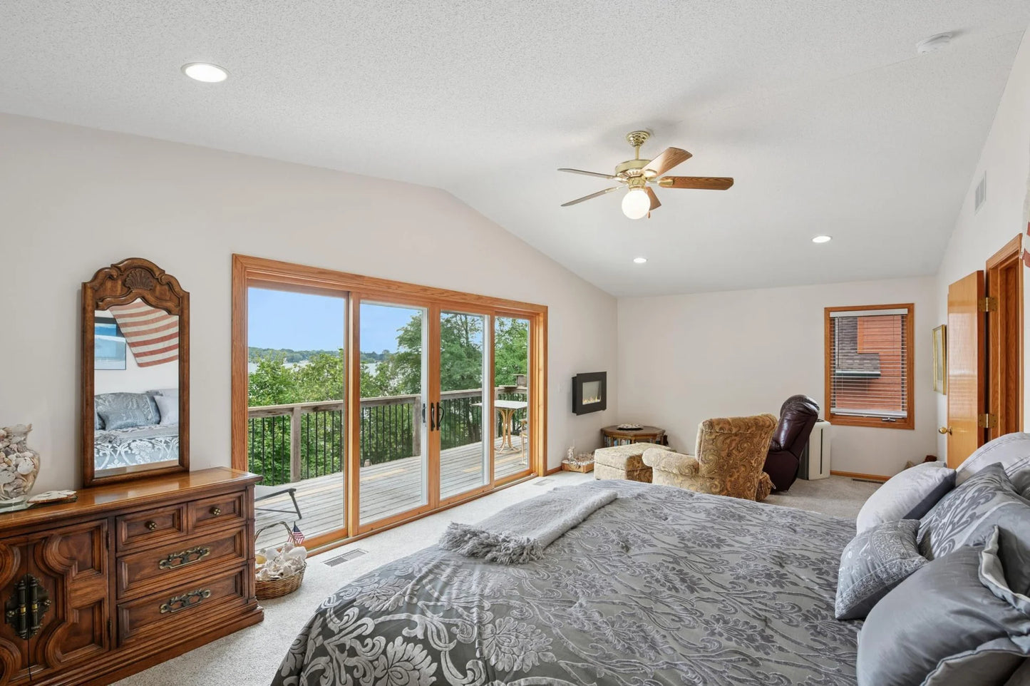 5300 Piper Road, Mound, MN 55364
