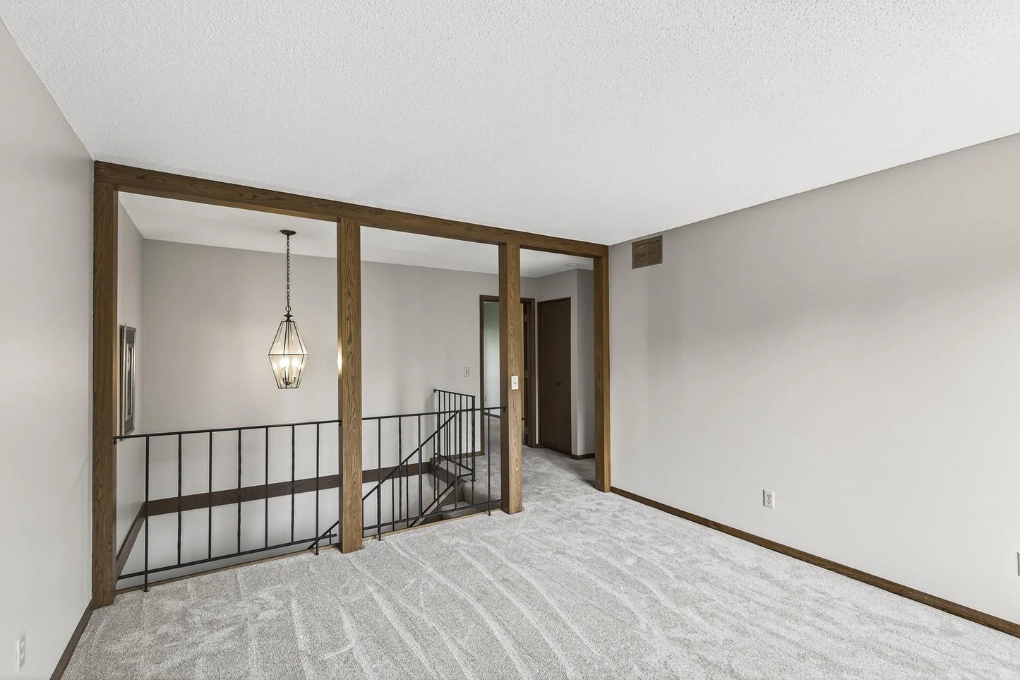 10306 Berkshire Road, Bloomington, MN 55437