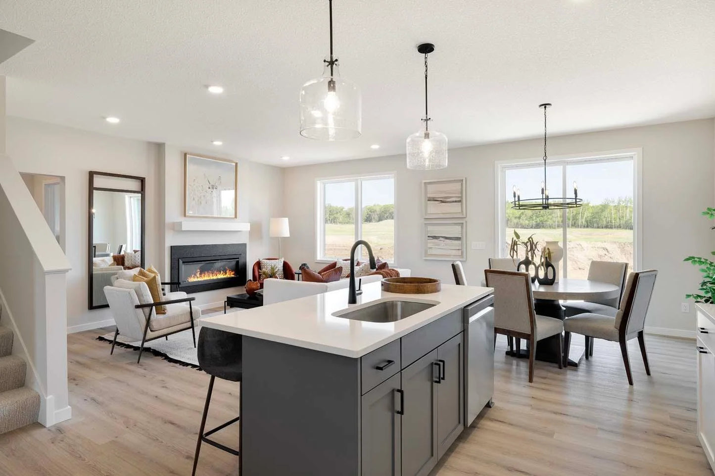 5112 Airlake Drive, Woodbury, MN 55129