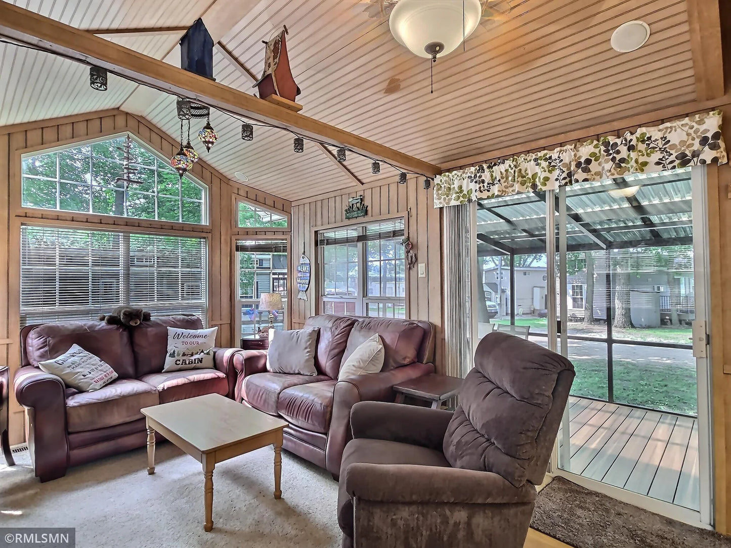 10255 Nevens Avenue, South Haven, MN 55382