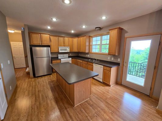 5789 Mount Curve Boulevard, Monticello, MN 55362