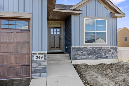 249 3rd Street, Delano, MN 55328