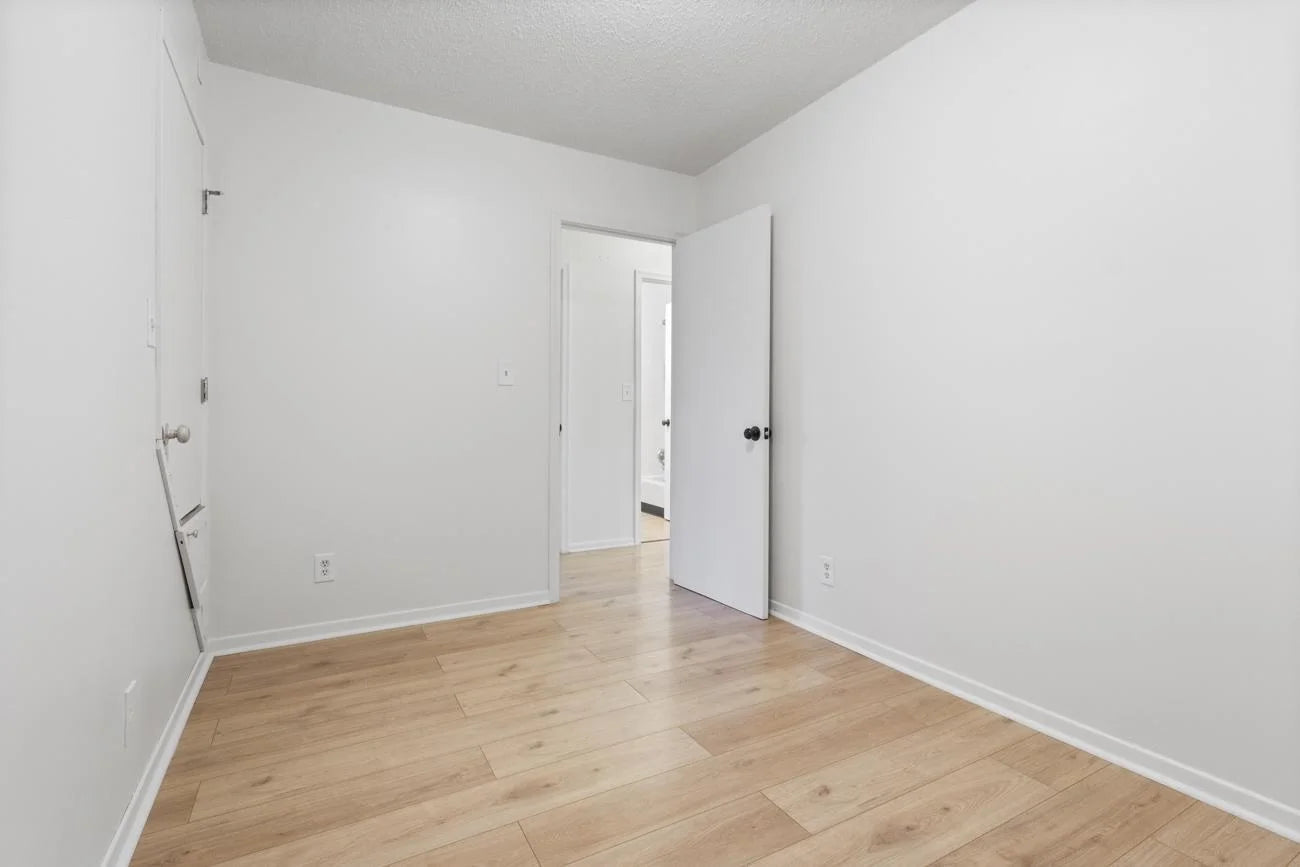 6715 Bloomington Avenue, Richfield, MN 55423