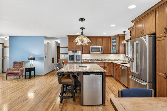 441 Walnut Lane, Apple Valley, MN 55124