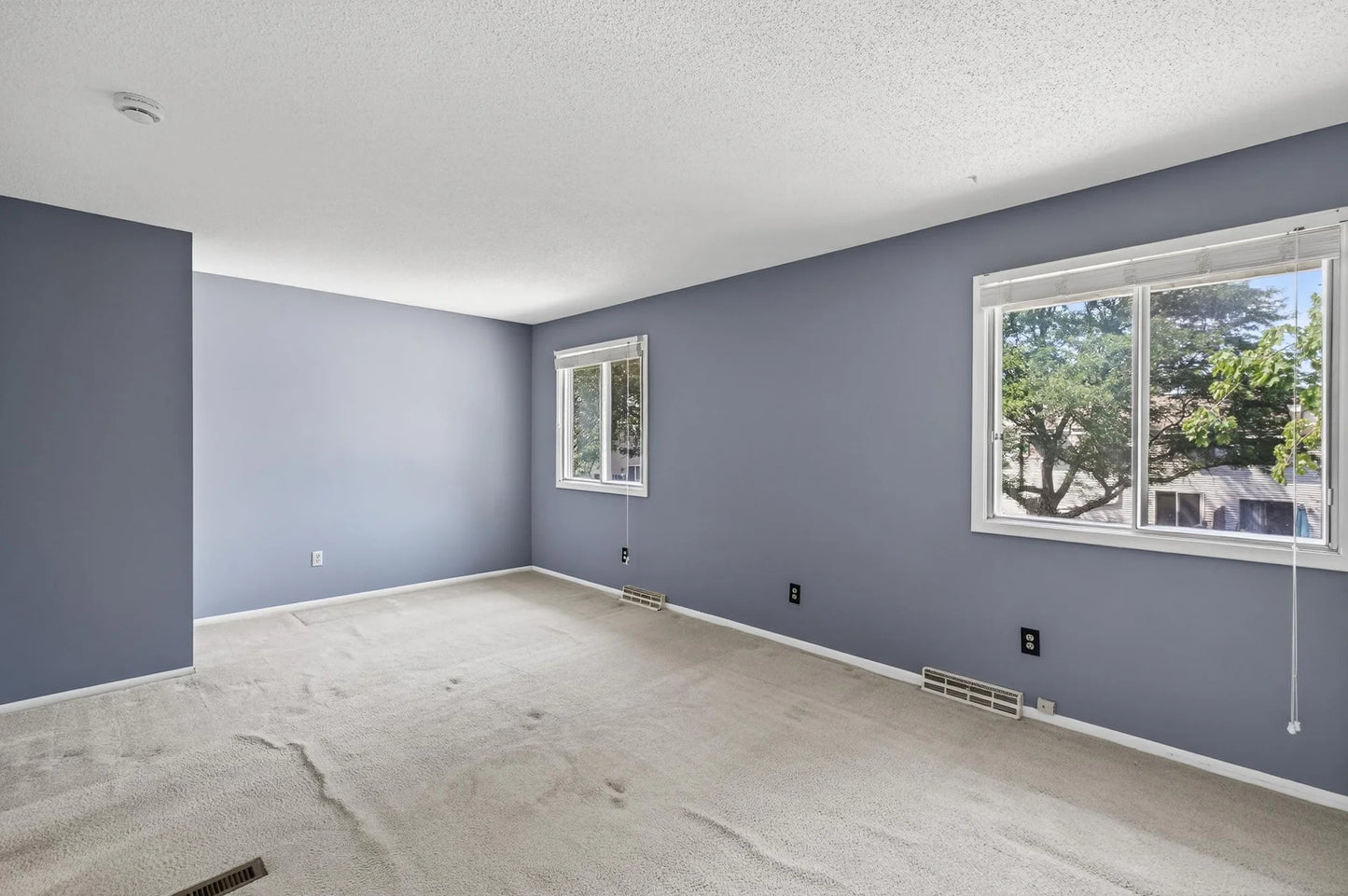 2365 Dorland Lane, Maplewood, MN 55119