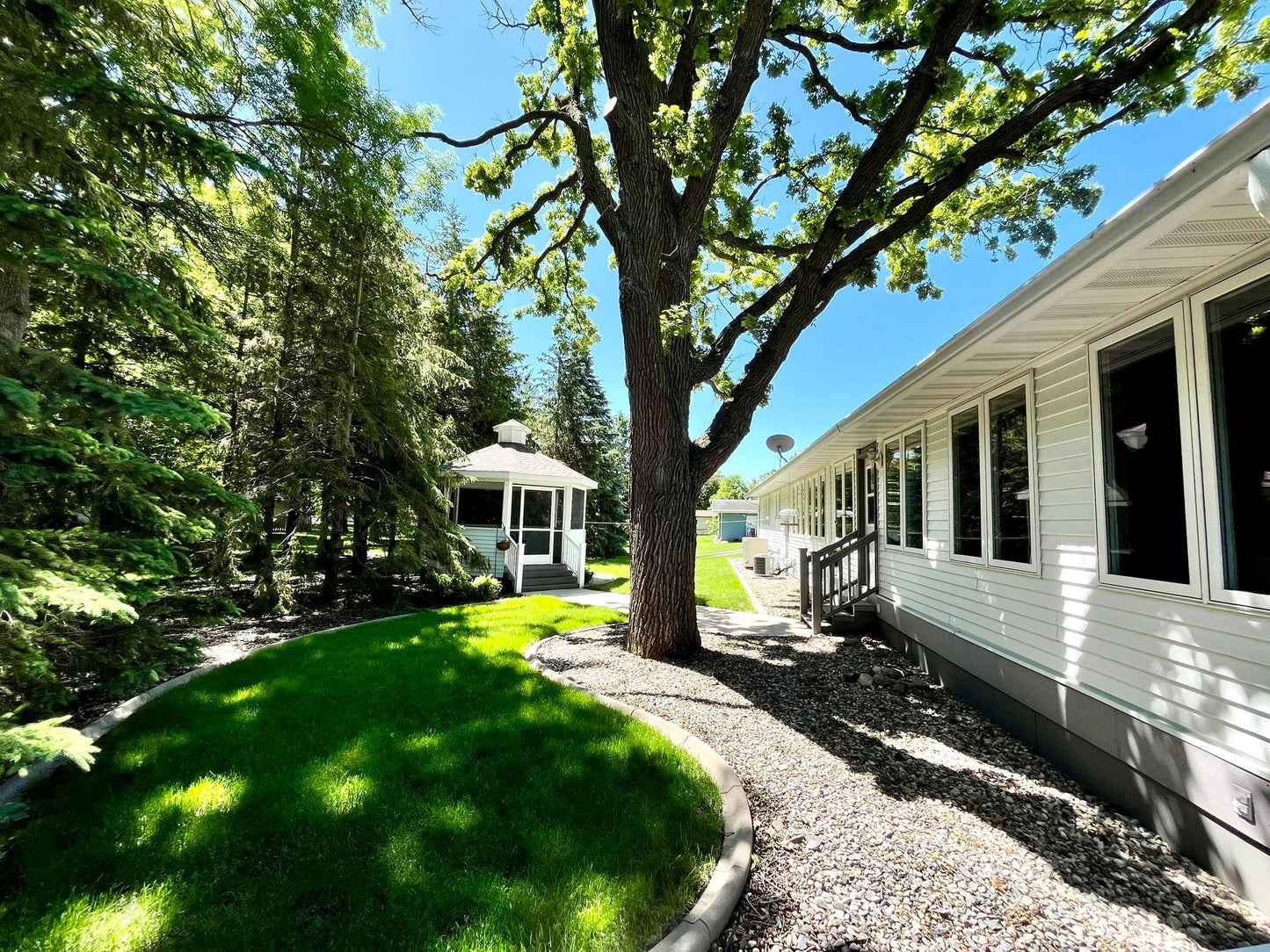 1007 Maple Street, Alexandria, MN 56308