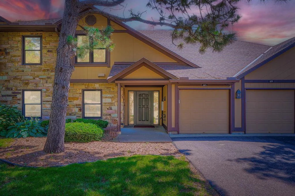 5275 Balmoral Lane, Bloomington, MN 55437