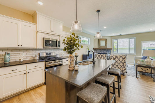 5035 Dale Ridge Road, Woodbury, MN 55129