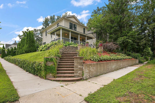 517 Bidwell Street, Saint Paul, MN 55107