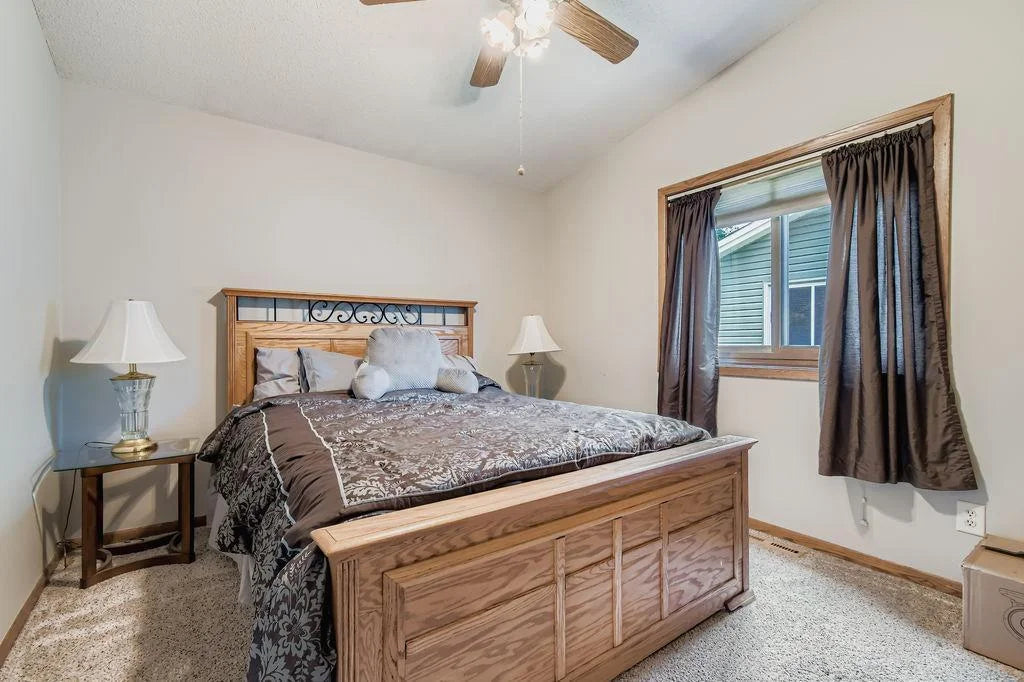 5117 Angeline Avenue, Crystal, MN 55429