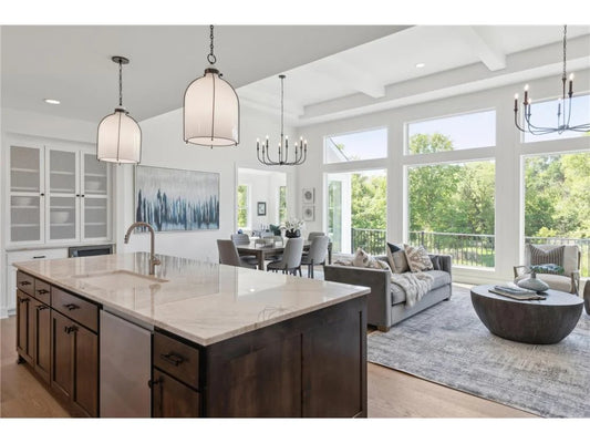 25560 Smithtown Road, Shorewood, MN 55331