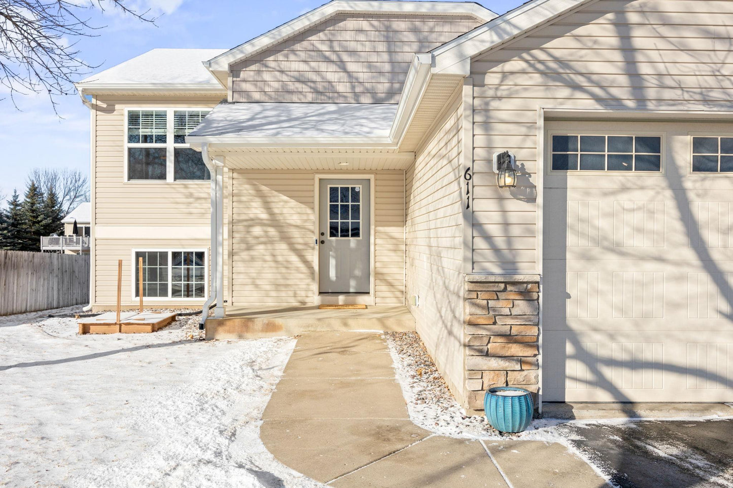 611 Dillon Avenue, Montrose, MN 55363