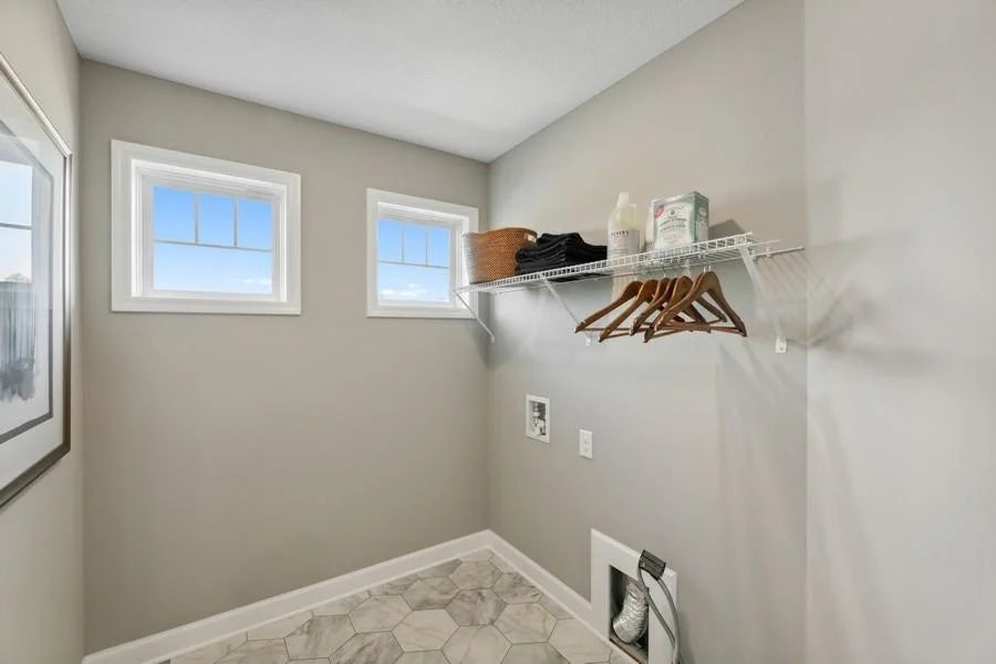 5168 Windlass Drive, Woodbury, MN 55129