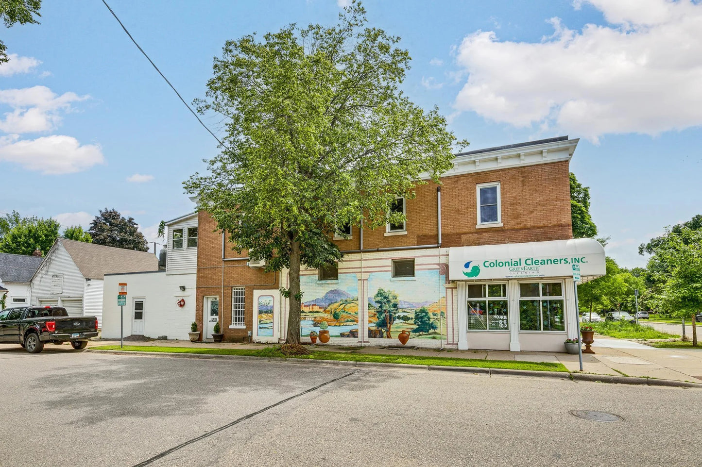 3701 Lyndale Avenue, Minneapolis, MN 55409