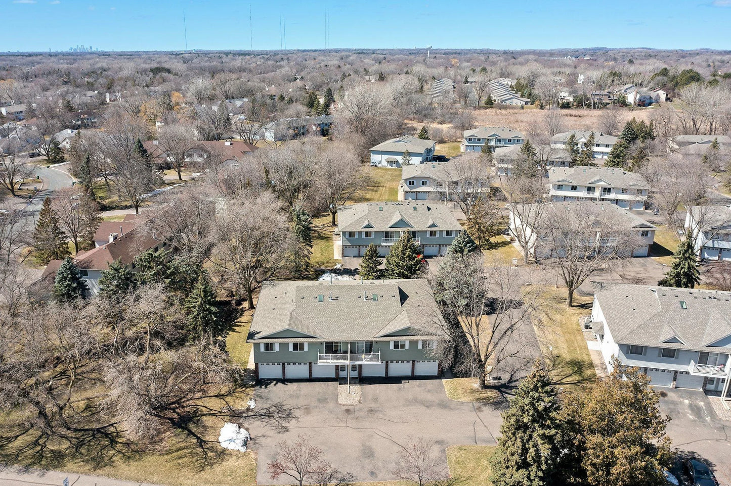 1030 Pond View Court, Vadnais Heights, MN 55127
