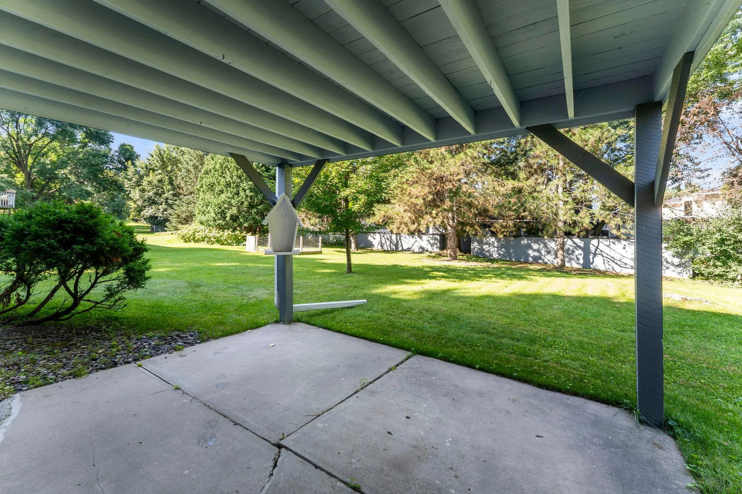 5400 Malibu Drive, Edina, MN 55436