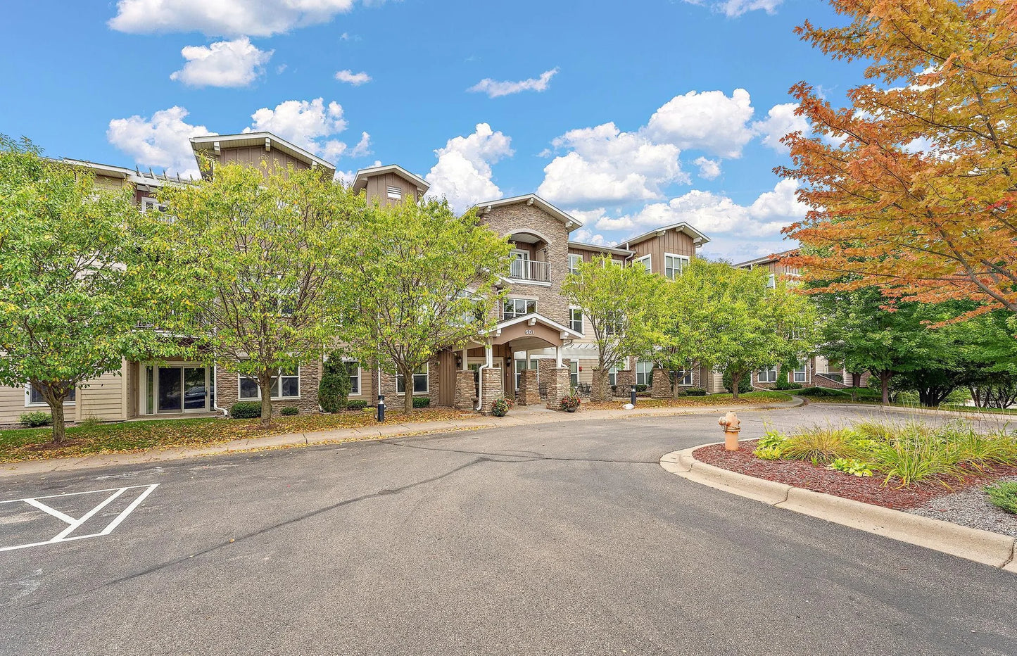 601 LeVander Way, South Saint Paul, MN 55075