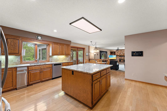 2501 112th Street, Bloomington, MN 55431