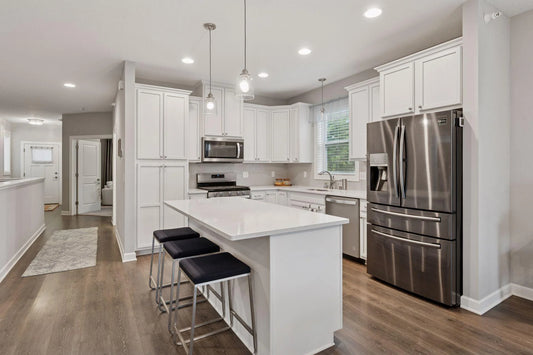 630 Lovell Avenue, Roseville, MN 55113