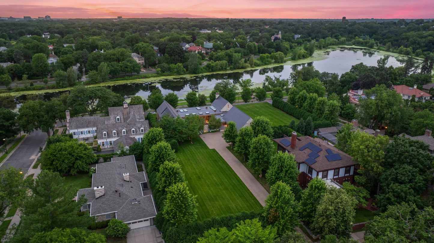 2505 Lake Of The Isles Parkway, Minneapolis, MN 55405