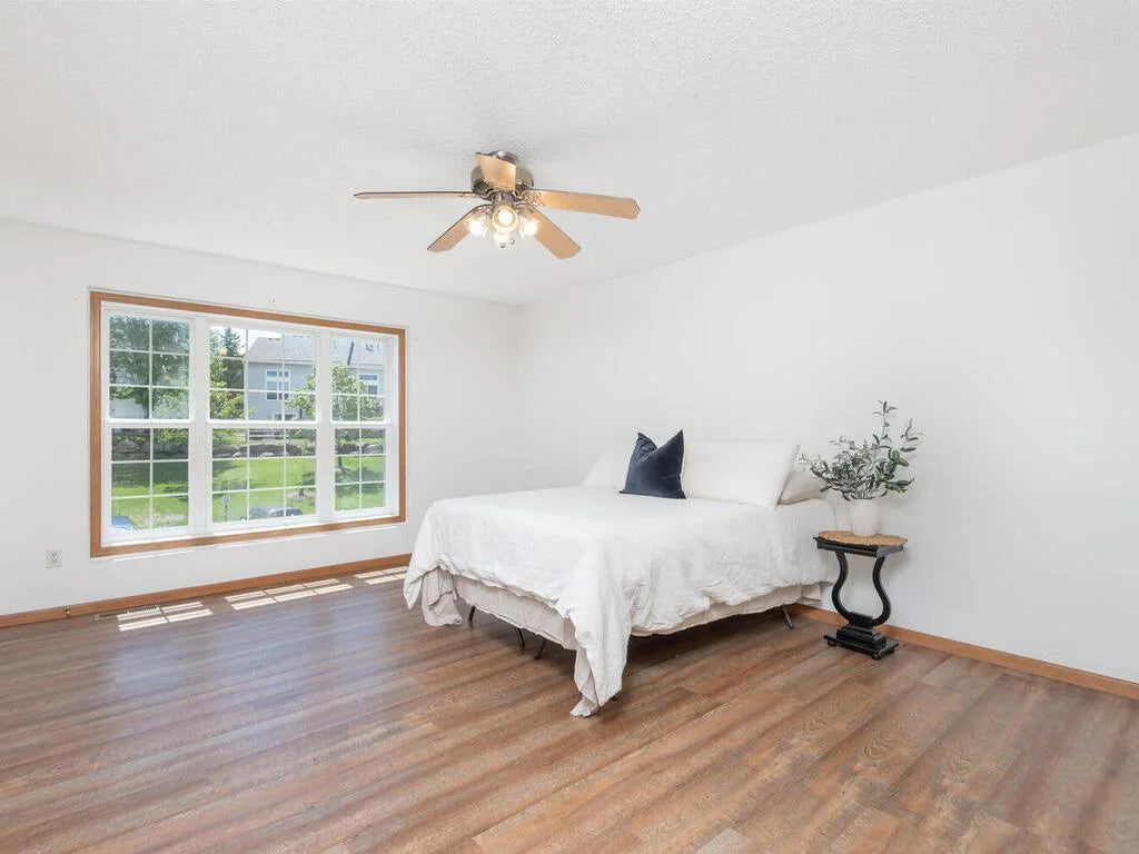 4892 Bluff Heights Trail, Prior Lake, MN 55372