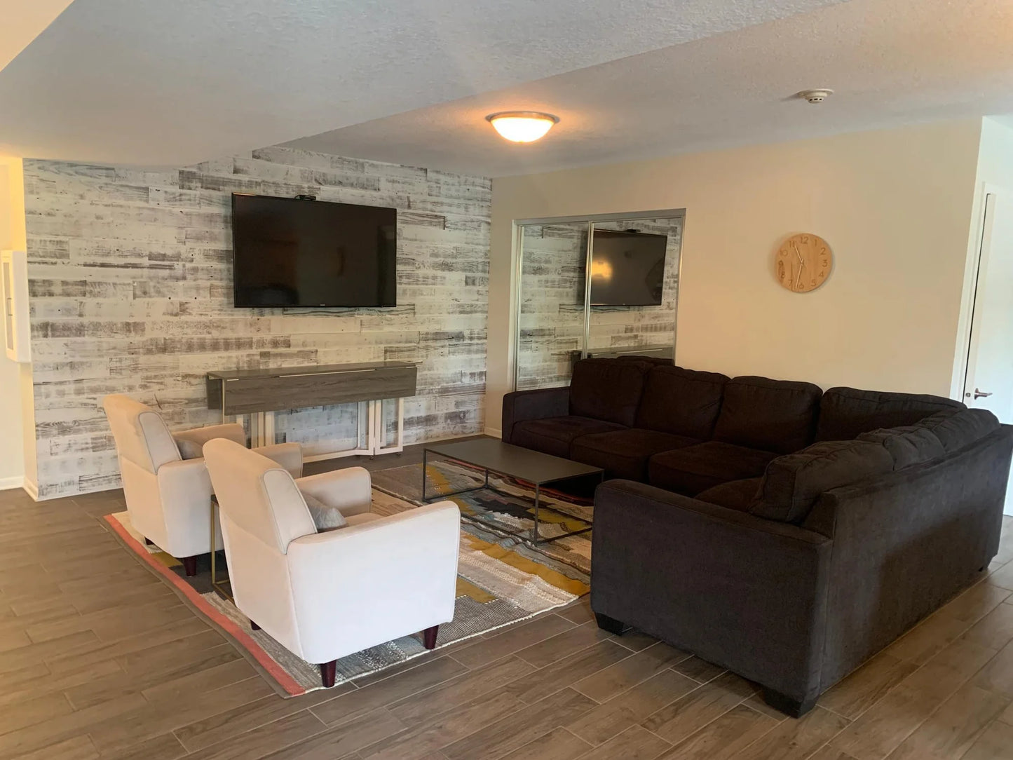 4820 Park Commons Drive, Saint Louis Park, MN 55416