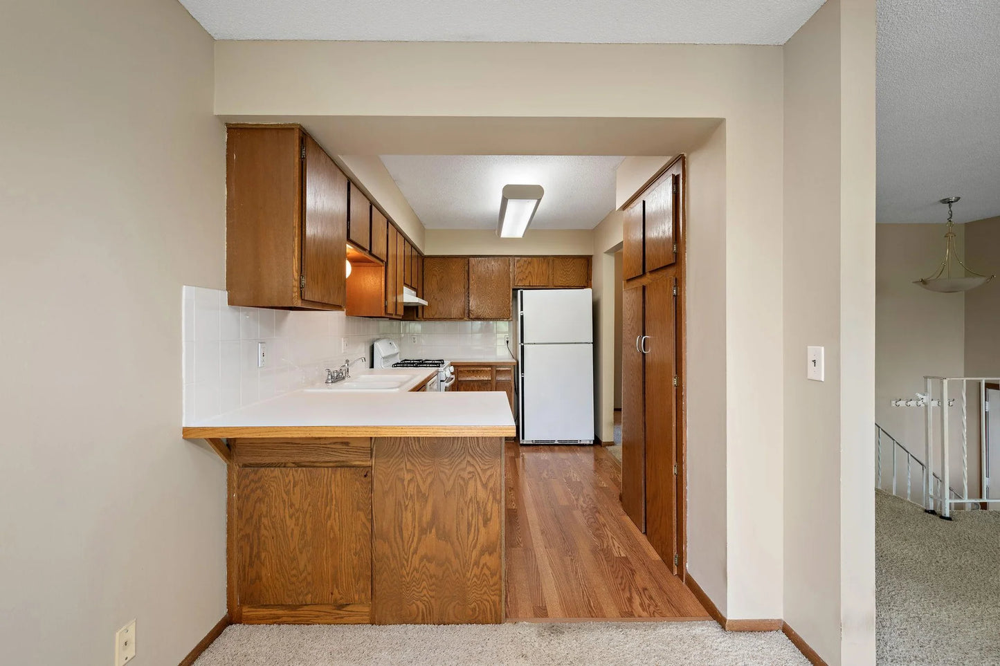 10372 Balsam Lane, Eden Prairie, MN 55347