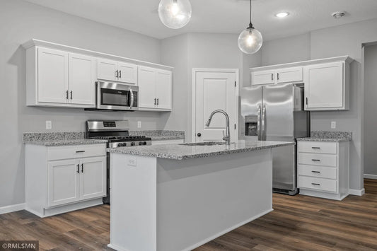 10519 Goodwin Avenue, Cottage Grove, MN 55016