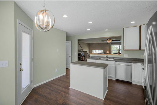 5150 Fairpoint Drive, Hugo, MN 55038