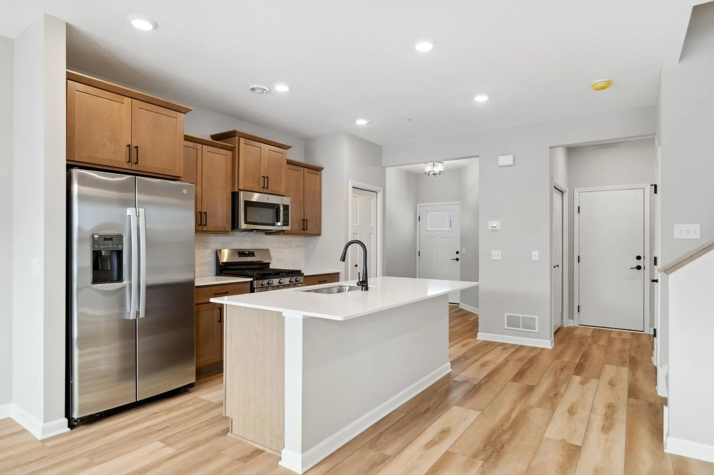 10316 Birchwood Circle, Victoria, MN 55318