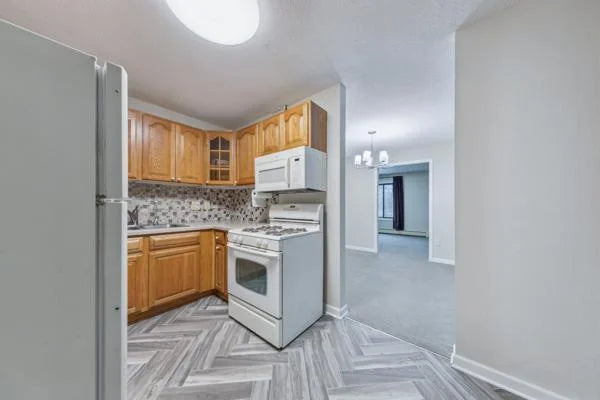 7500 Cahill Road, Edina, MN 55439
