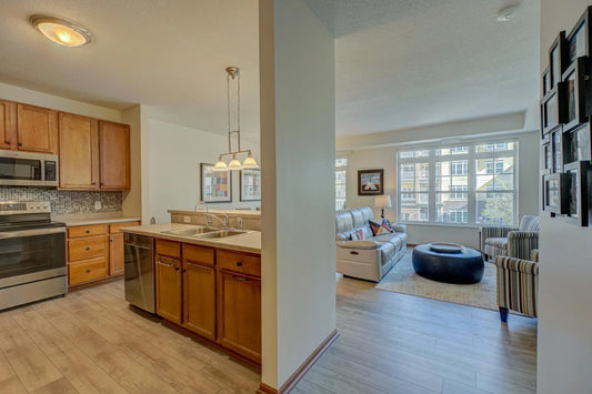 2550 38th Avenue, Saint Anthony, MN 55421