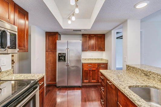 6105 Lincoln Drive, Edina, MN 55436