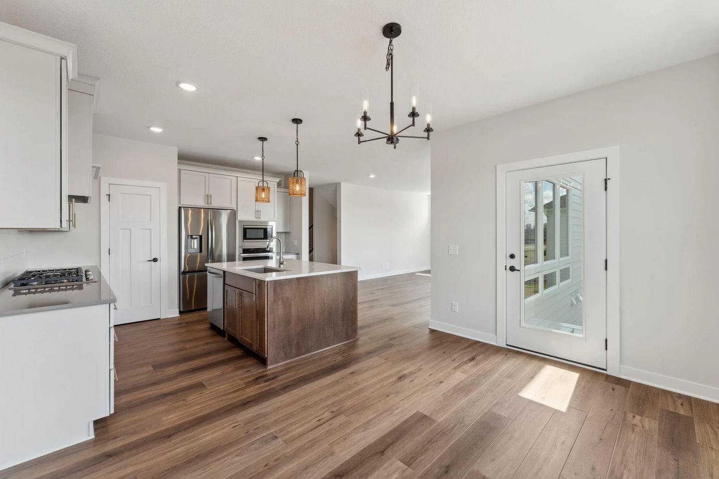 10261 Shadyview Lane, Maple Grove, MN 55311